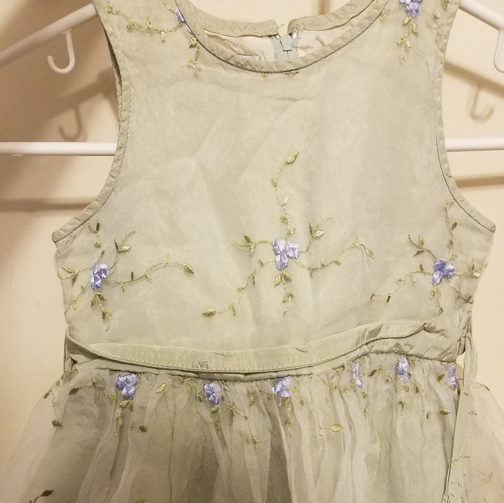COPY - Green dress